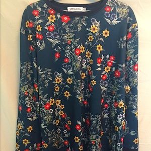 Misslook NWOT Floral Knit Top with 4-Button Cuff
